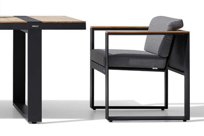 Chaise d'extérieur anthracite avec accoudoirs Cambusa