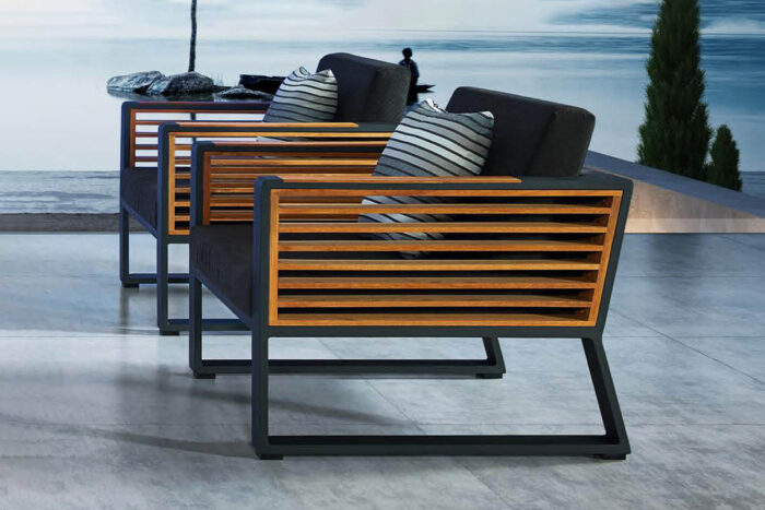 Zoom détails accoudoirs fauteuils New-York