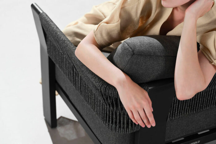 Détail cordage tressé fauteuil Borromeo anthracite.