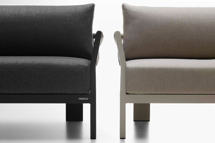 Zoom face fauteuils tressés Beige et anthracite Borromeo.