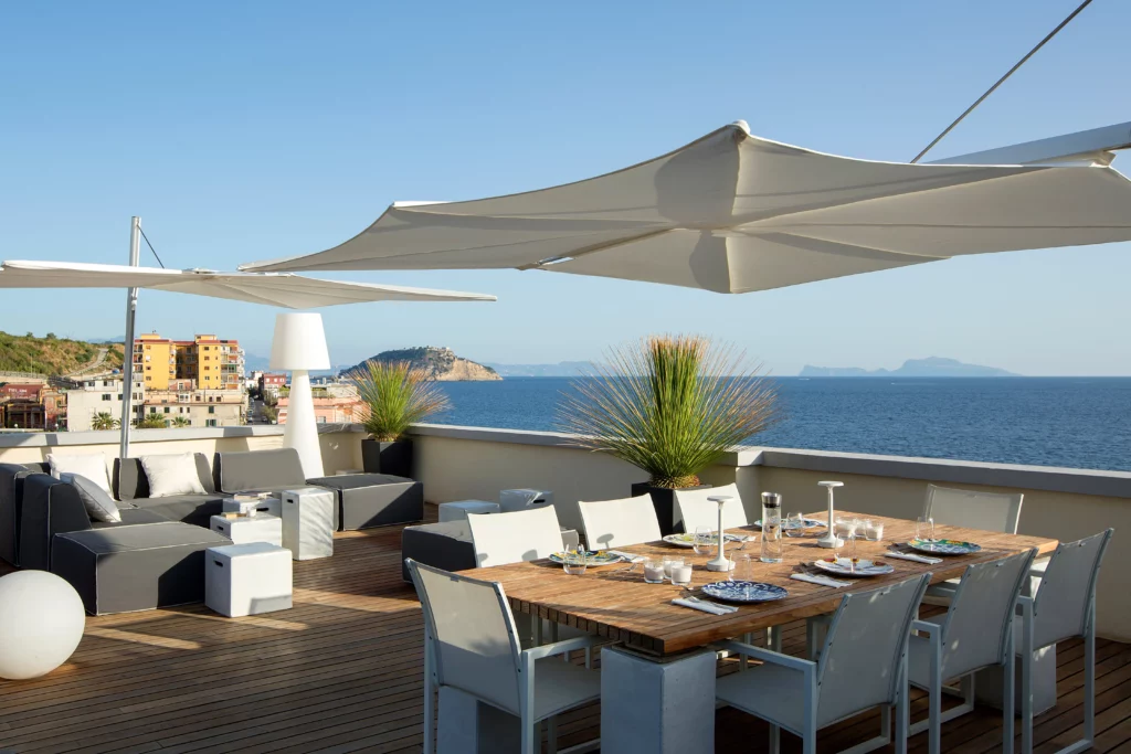 Hôtels et Yachts 84 Spectra-Ernesto-Fusco-Sea-Br-1-1