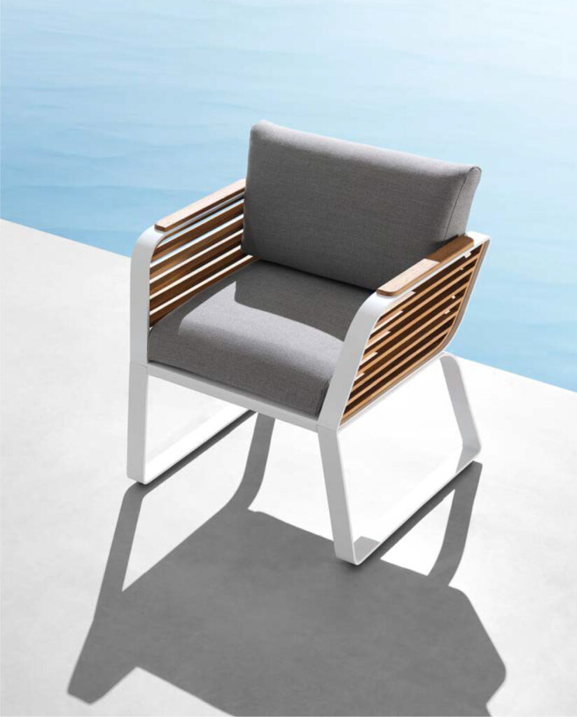 fauteuil wing de Higold